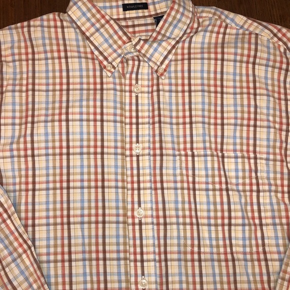 Izod plaid button down shirt Large - Picture 1 of 5